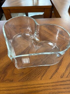 Riekes Crisa Heart-Shaped Crystal  Bowl